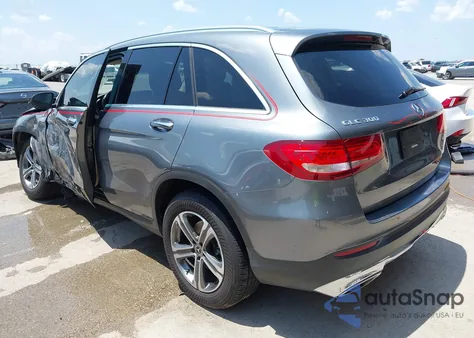 2019 Mercedes-Benz Glc 300 from USA, damaged, VIN WDC0G4JB8KV165703